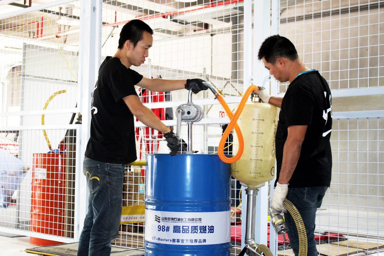 1108151011880773278.jpg 06.jpg